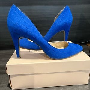 BCBG blue suede heels